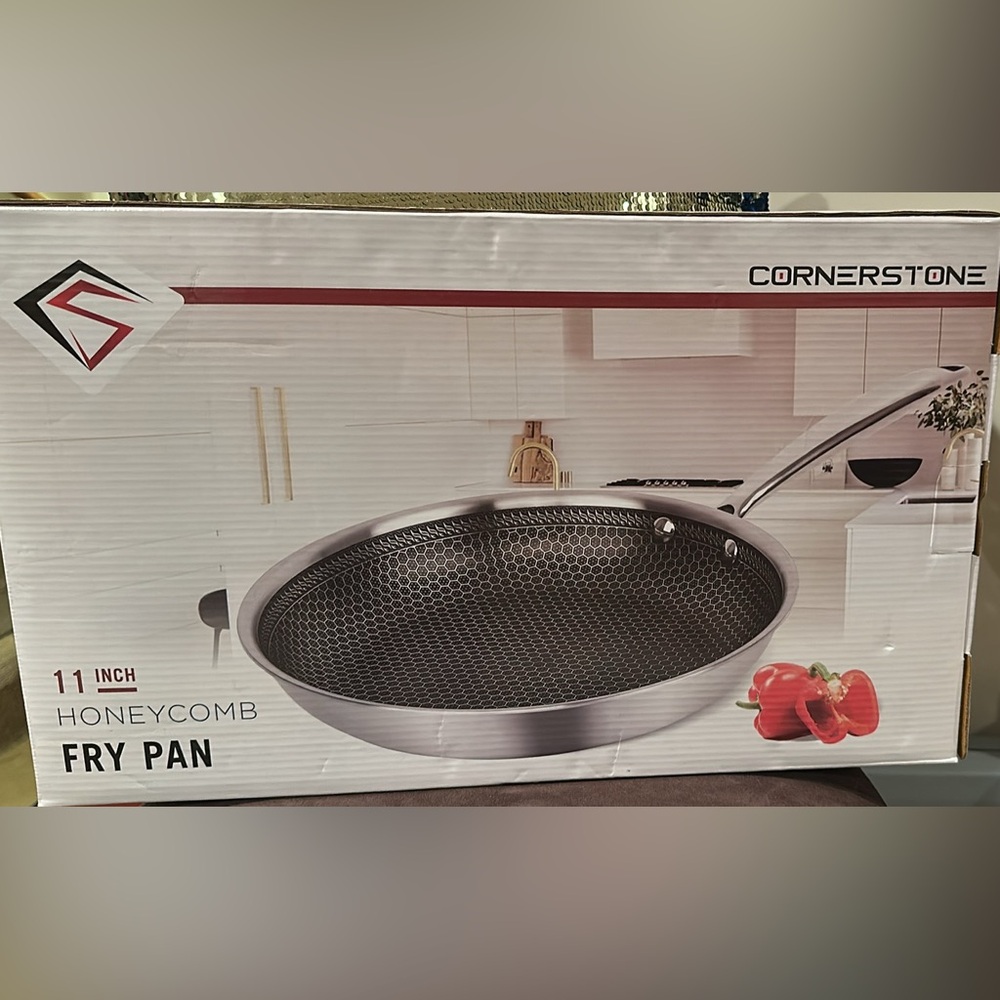 Cornerstone Honeycomb Fry Pan - Silver